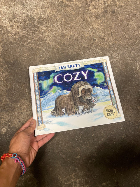 Cozy By Jan Brett