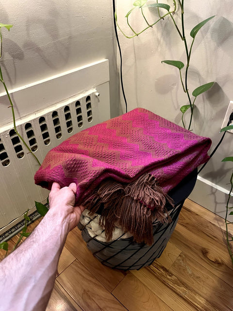 Cozy Pink Fringed Throw Blanket, 50x70"