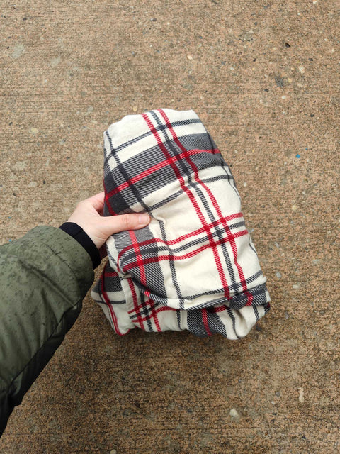 Cozy Plaid Blanket