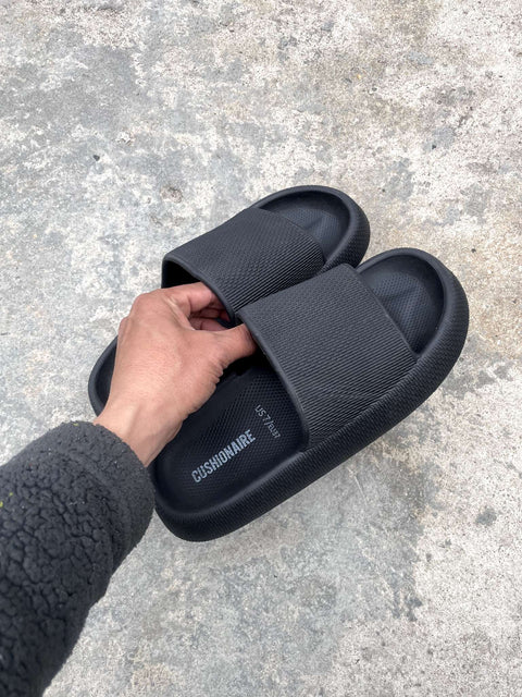 Cushionaire Slide Cloud Sandals, Sz 7