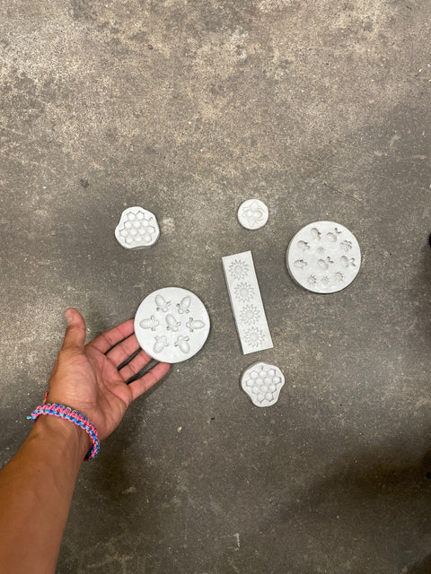 Cute Flower & Bee Candy Molds