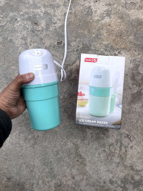 DASH My Pint Ice Cream Maker