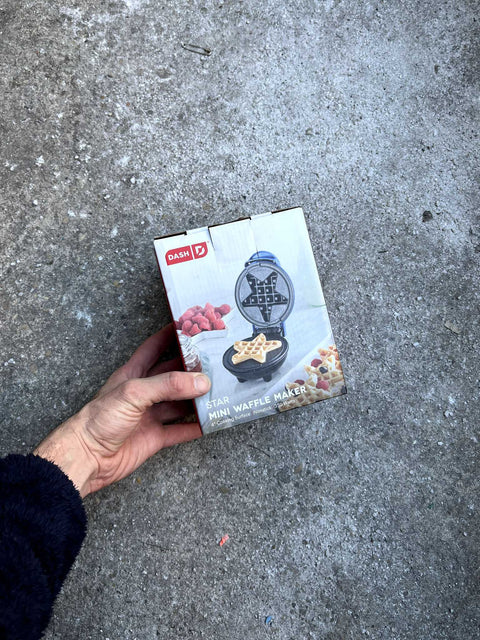 Dash Mini Waffle Maker