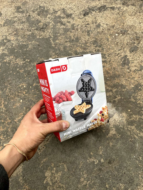 Dash Mini Waffle Maker