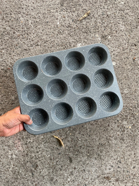 David Burke Grey Twelve-Cup Muffin Pan