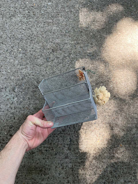 Desktop Metal Mesh Organizer