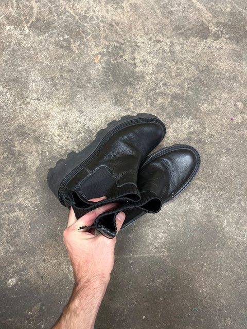 Dolce Vita Black Chunky Heel Chelsea Boots, Size US 9W