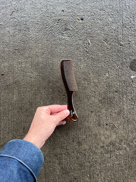 Earth Therapeutics Brown Comb