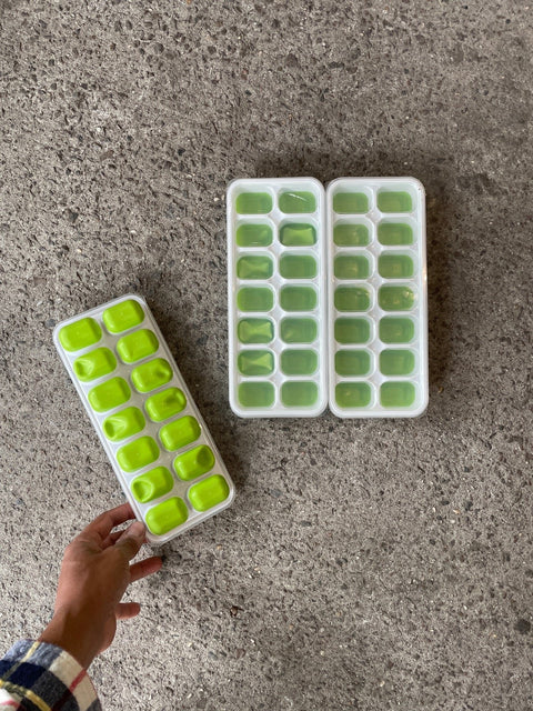 Easy Bottom Ice Cube Trays Set