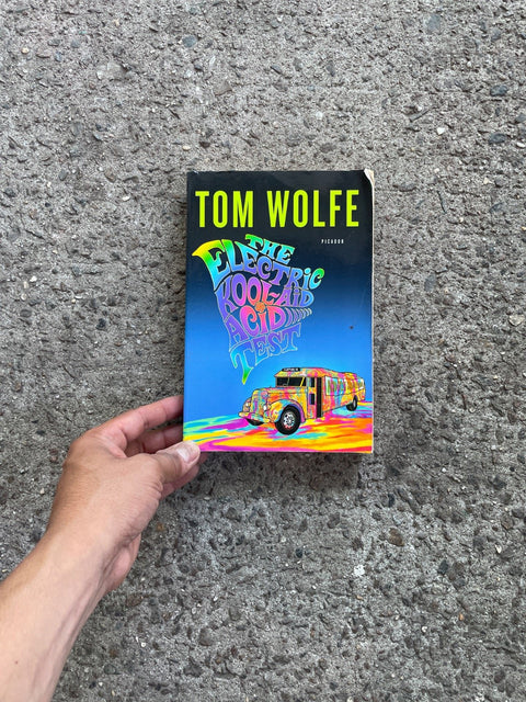 Electric Kool-Aid By Tom Wolfe