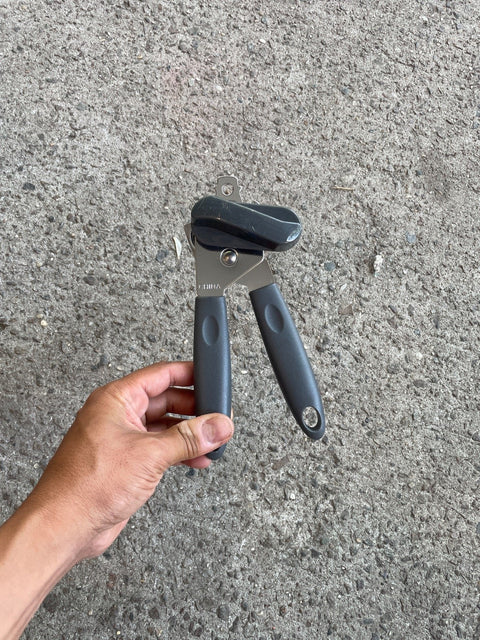 Essential Can Opener