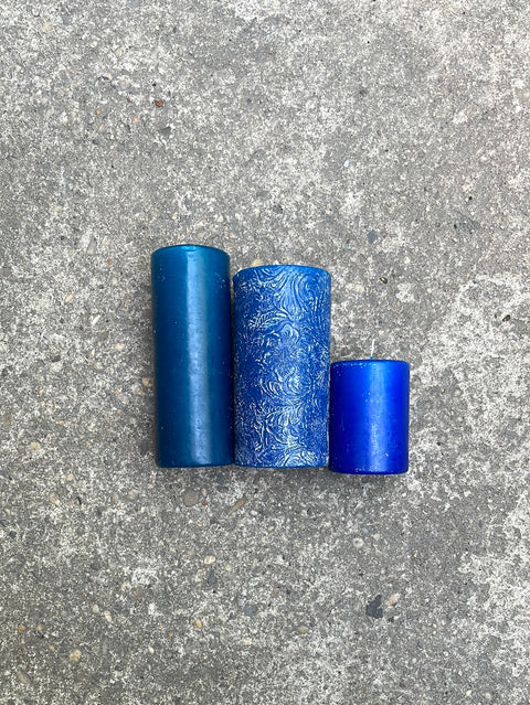 3 Blue Candles