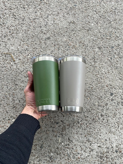 2 Yeti 20oz Tumblers