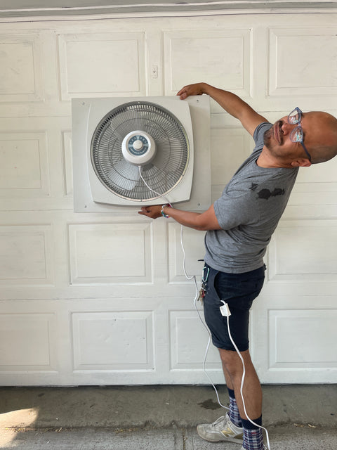 Lasko Wall Fan, 26" x 21"