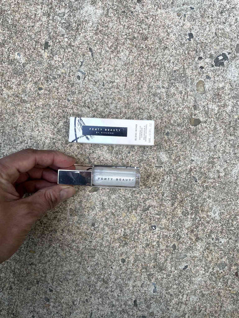 Fenty Beauty Gloss Bomb