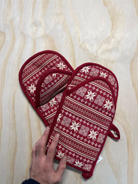Festive Red Oven Mitts