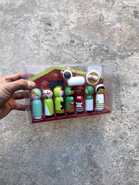 Festive Wooden Holiday Set
