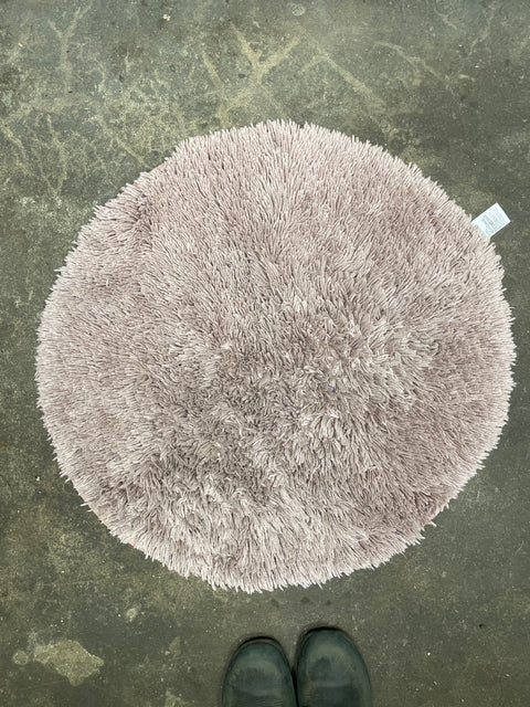 Fluffy Round Lilac Rug, 28"