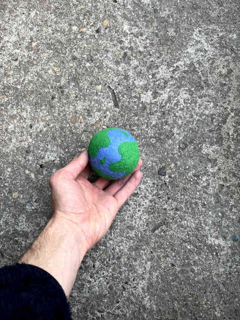Friendsheep Mama Earth Wool Dryer Ball