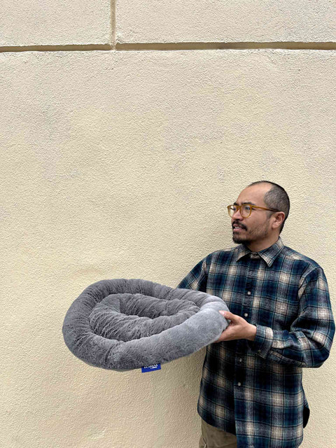 Frisco By Chewy Cozy Donut Pet Bed