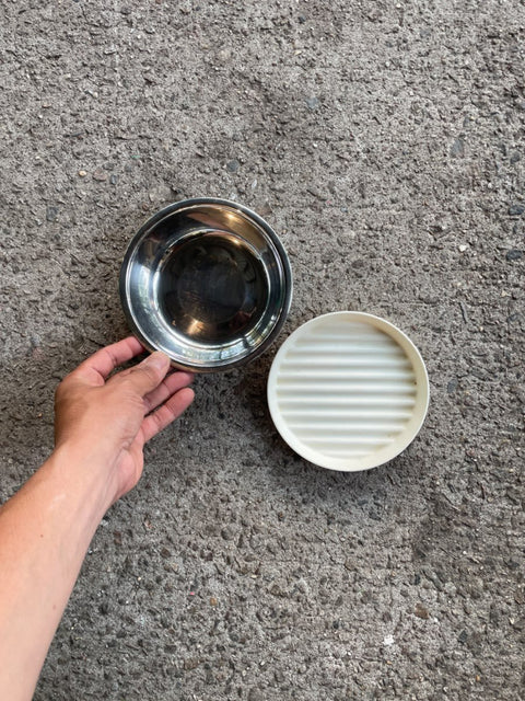 Frisco Dog Dish and Moisture Catch
