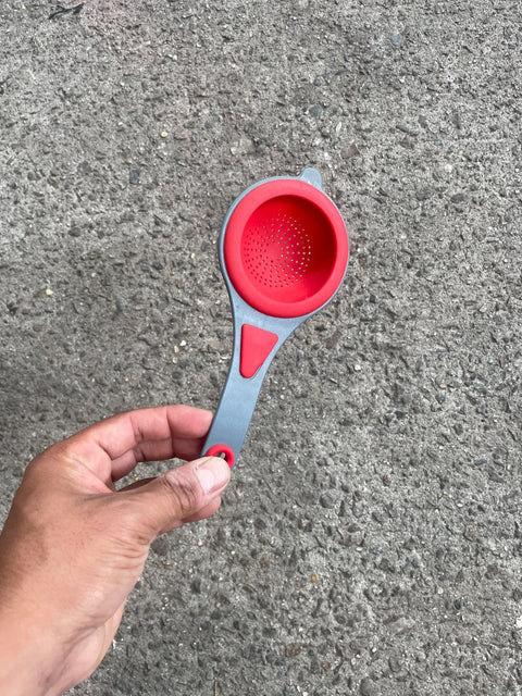 Funnel With Strainer