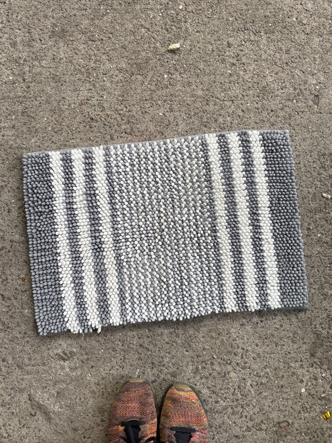 Fuzzy Striped Bathroom Mat, 23x16”