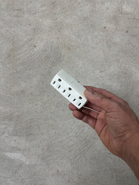 GE Electrical Outlet Multiplier