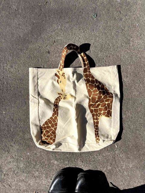 Giraffe Kiss Tote Bag