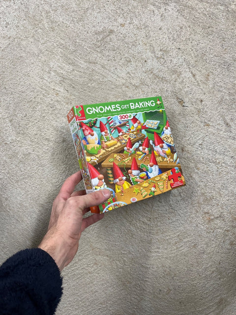 Gnomes Get Baking, 300 Pieces Puzzle