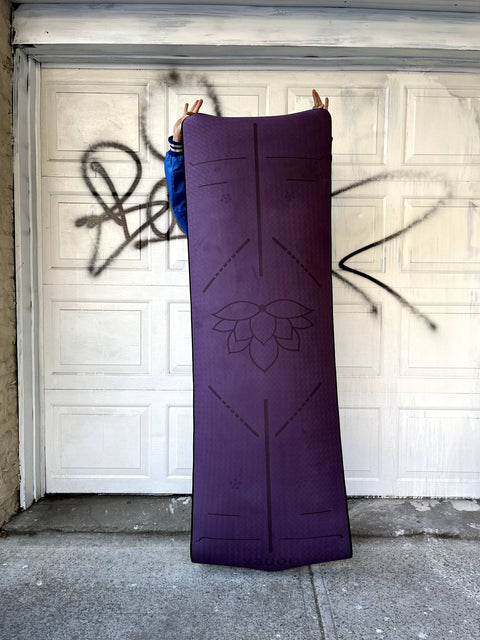 Gonex Yoga Mat with Alignment Lines