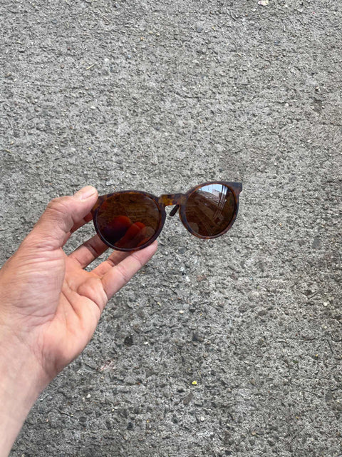 Goodr Tortoise Round Sunglasses