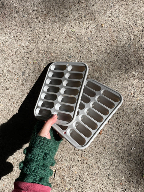 Gray Silicone Ice Cube Tray