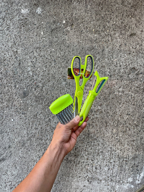 Green Kitchen Utensil Set