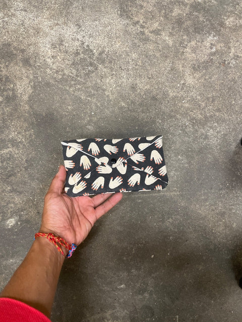 Hand Pattern Clutch