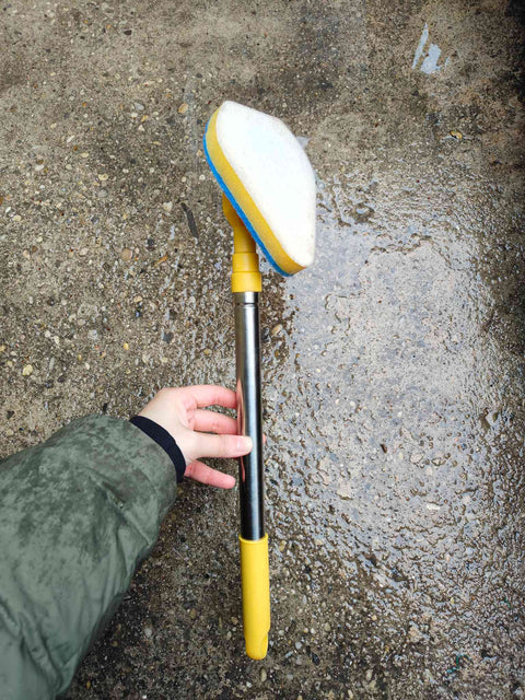 Handy Windshield Cleaner