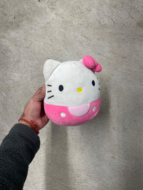 Hello Kitty Squishmallow