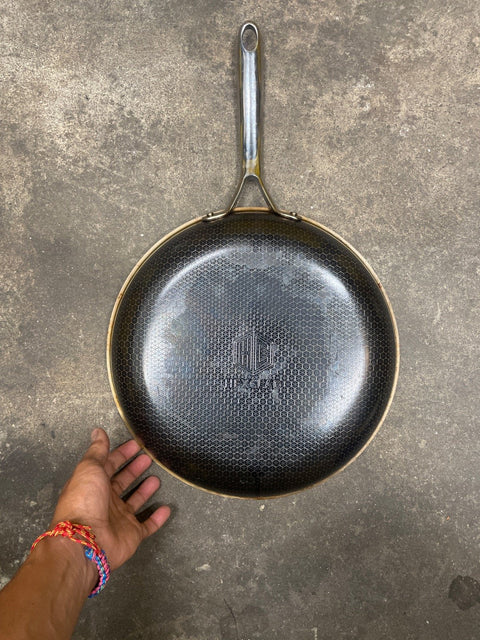 Hexclad Frying Pan, 12.5”