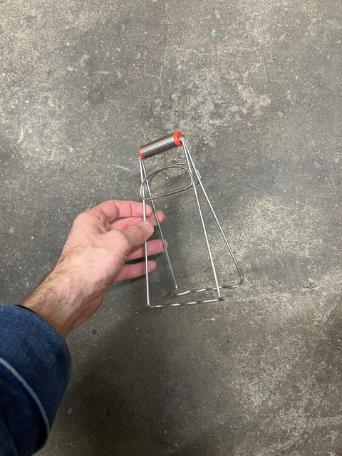 Hot Dish Plate Clip