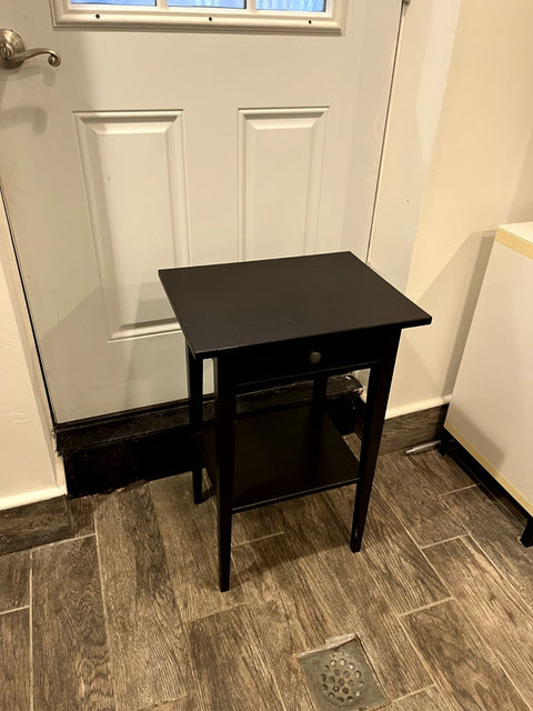 IKEA HEMNES Nightstand, W18xD14xH28"