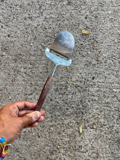 Cheese Peeler