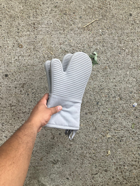 Nice (& New) Oven Mitts