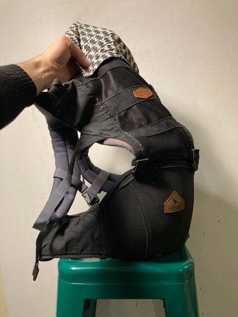 i-angel Hipseat Baby Carrier