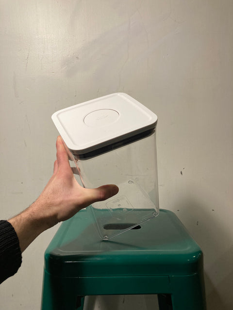 Large OXO Pop Container