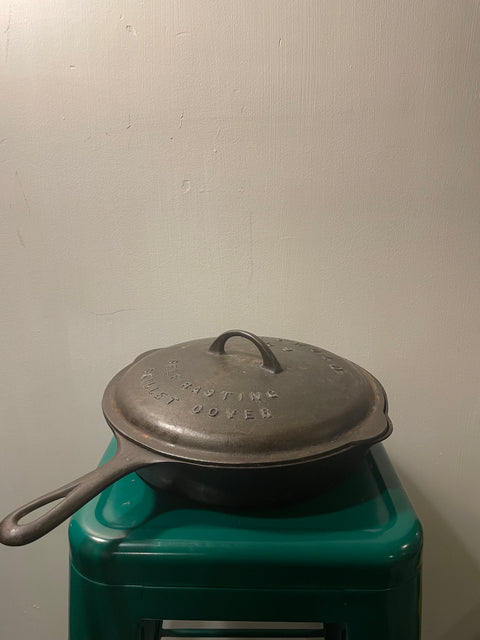 Griswold Cast Iron #9 Cast Iron Skillet