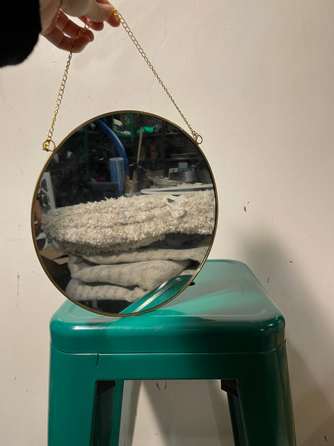 Round Mirror