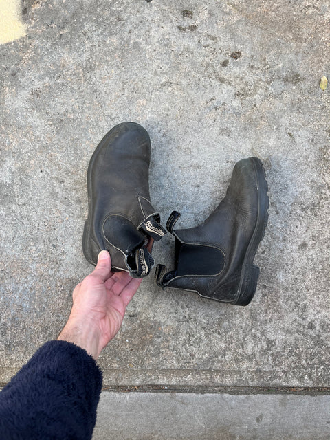 Used But Still Wearable Blundstone Boots, Size 7 US W or 37.5 EU