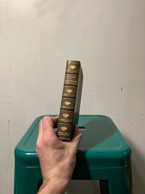 Poems of Tennyson Old Edition