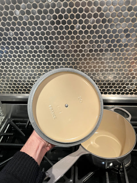 Brand New Le Creuset Saucepan, Size 20 or 2.25 Qt