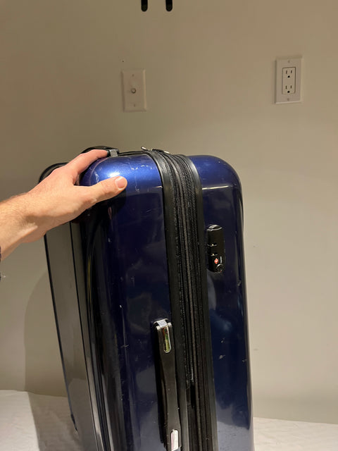 Delsey Paris Helium Aero 29" Hardside Expandable Spinner Checked Luggage